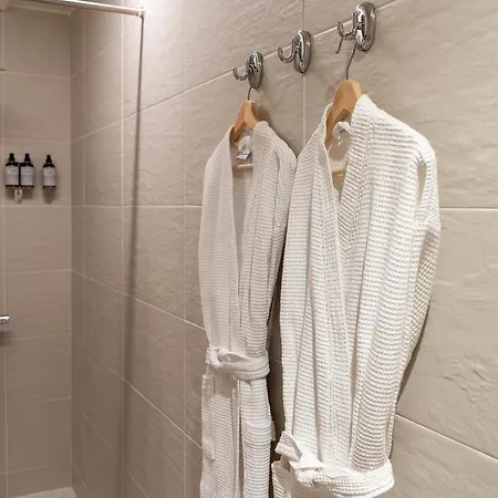 Boina Studio Apartment - Elegant And Modern Studio *